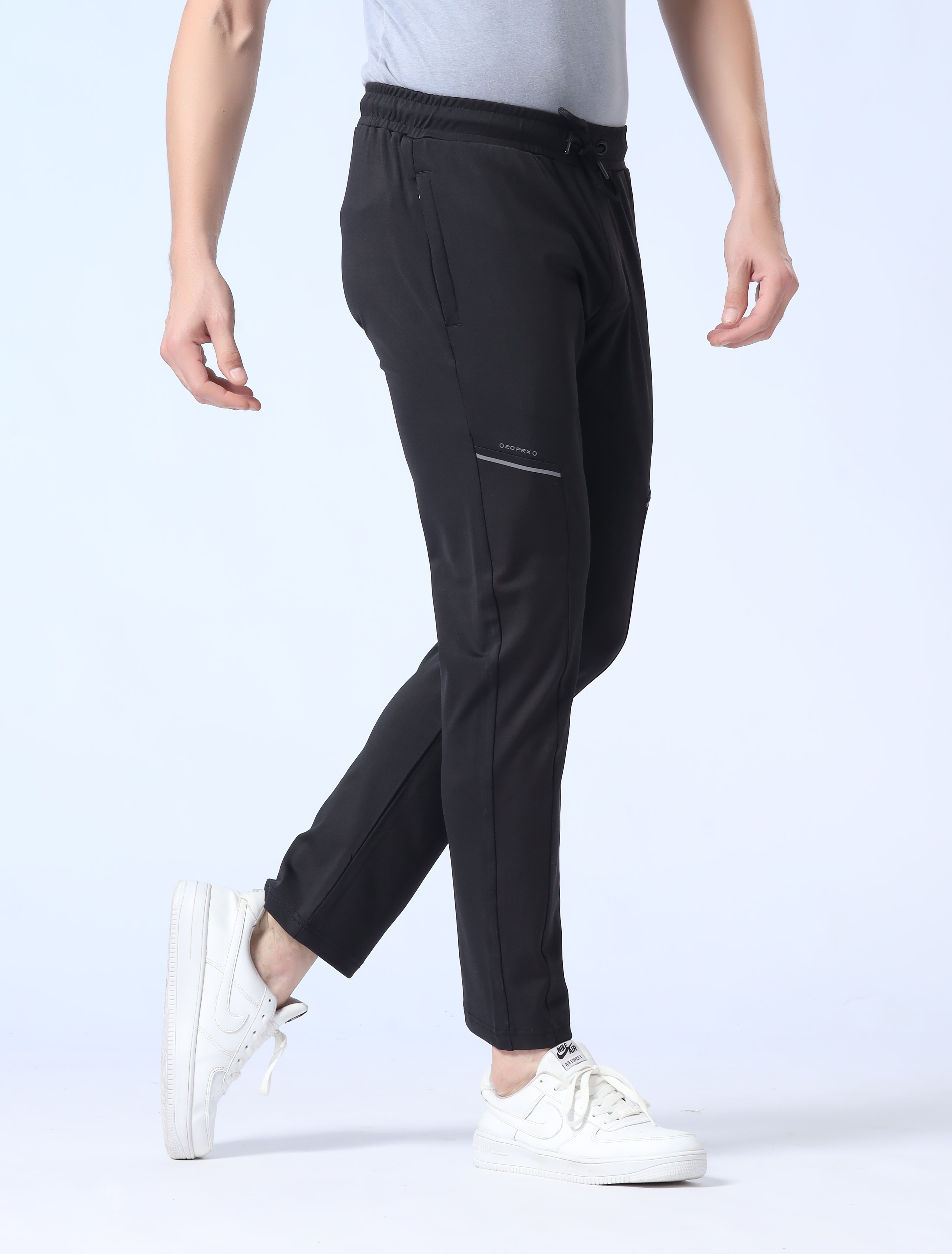 Men's Relaxed Cargos Regular Fit  Trackpants