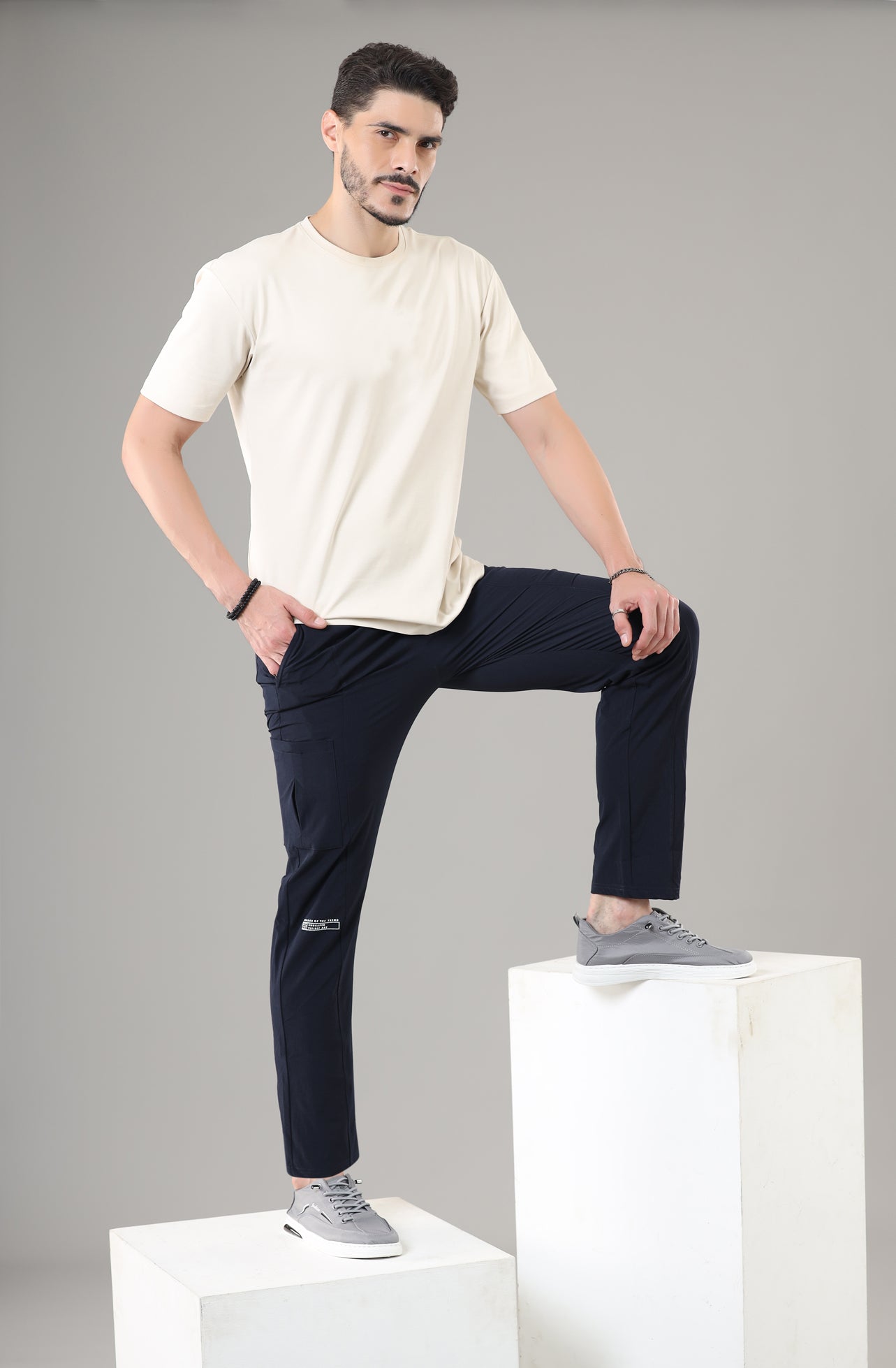 Men's Regular Fit Cargos-WL-37