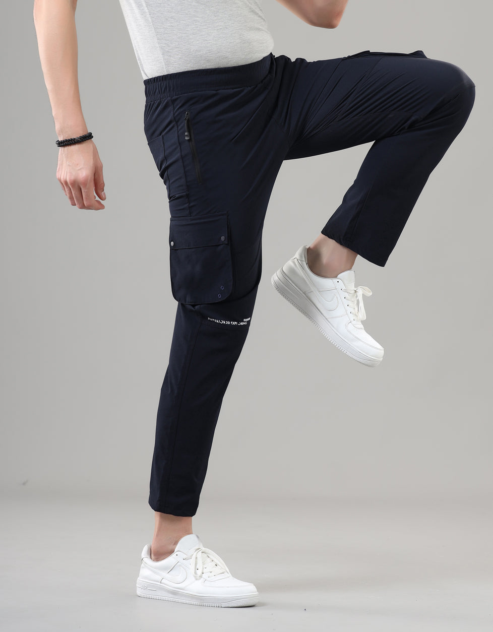 Men's Regular Fit Cargos