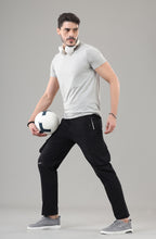 Men's Regular Fit Cargos